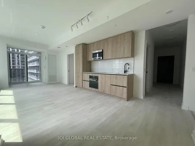 Additional image 6 of 117 Broadway Ave Unit 2204