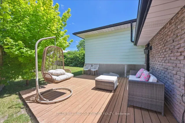 Additional image 49 of 379 Bryant Cres