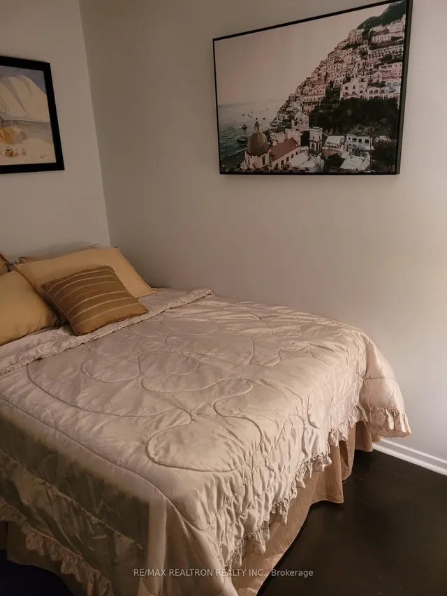 Additional image 14 of 7707 Darcel Ave Unit 26