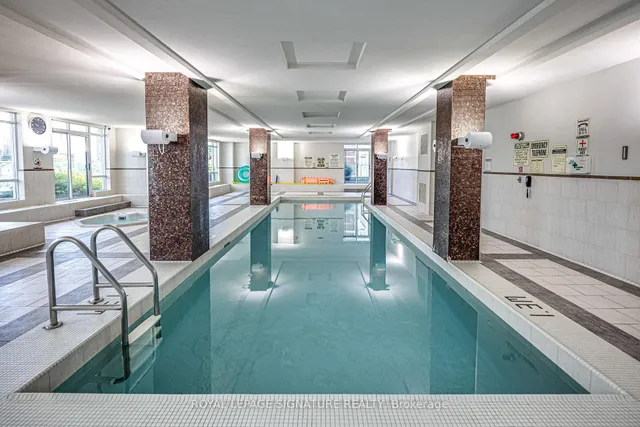 Additional image 19 of 212 Eglinton Ave Unit 402