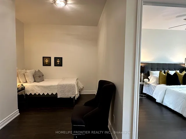 Additional image 13 of 6 Rosebank Dr Unit B