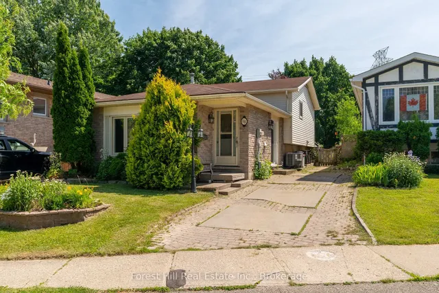 Primary image of 15 Homestead Pl