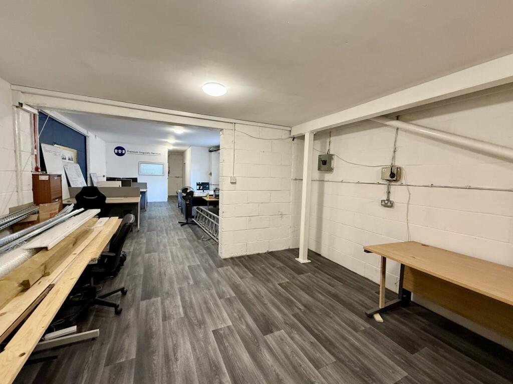 Additional image 2 of Offices at Unit 4 Great Barr Business Park, Birmingham, B42 1DY