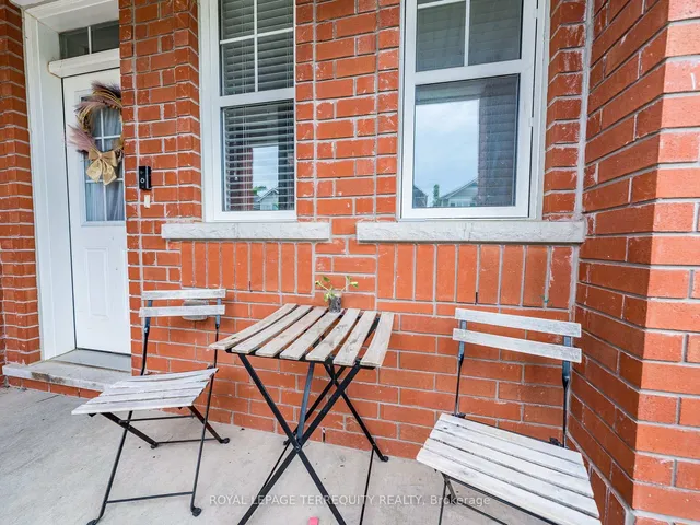 Additional image 6 of 903 Penson Cres