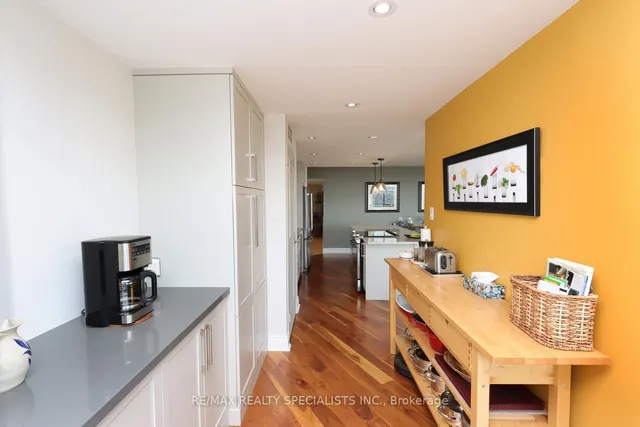 Additional image 16 of 1300 Bloor St Unit 1911