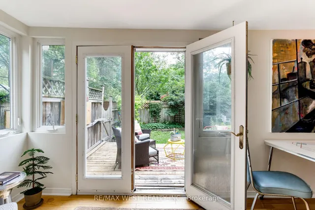 Additional image 33 of 39 Melbourne Ave