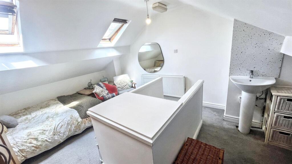 Additional image 11 of Warren Avenue, Moseley