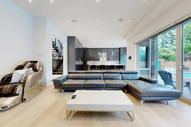 Additional image 12 of 114 Lloyd Manor Rd