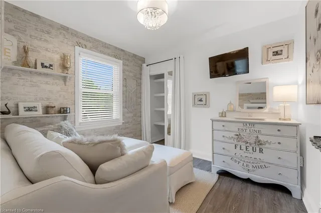 Additional image 25 of 97 Bell Ave