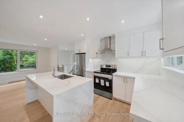 Additional image 11 of 521 Grand Blvd