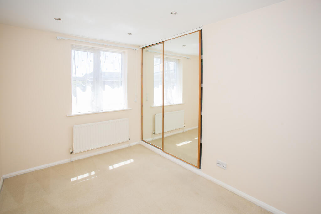 Additional image 8 of Gatcombe Court, Dexter Close, St Albans, Herts, AL1