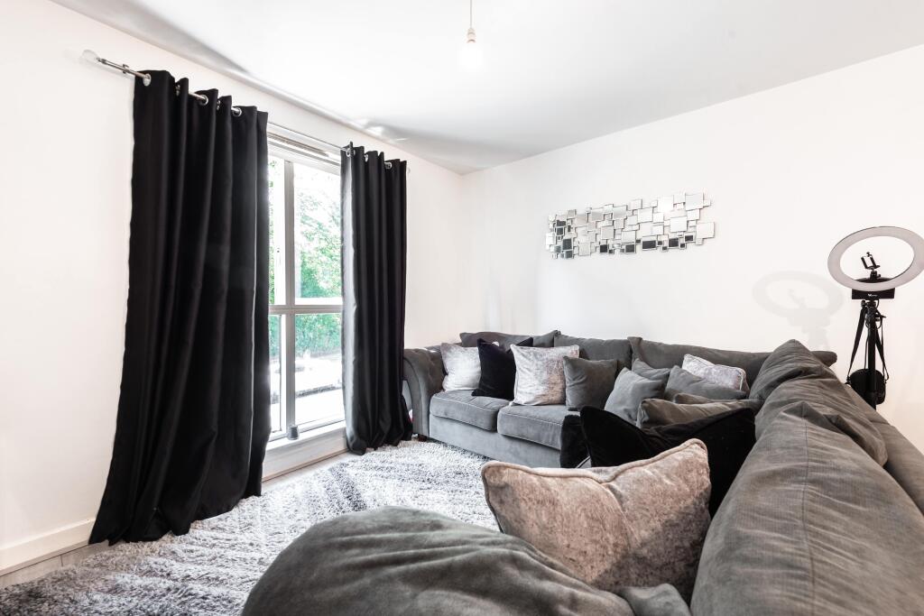 Additional image 3 of New Coventry Road, Birmingham, B26