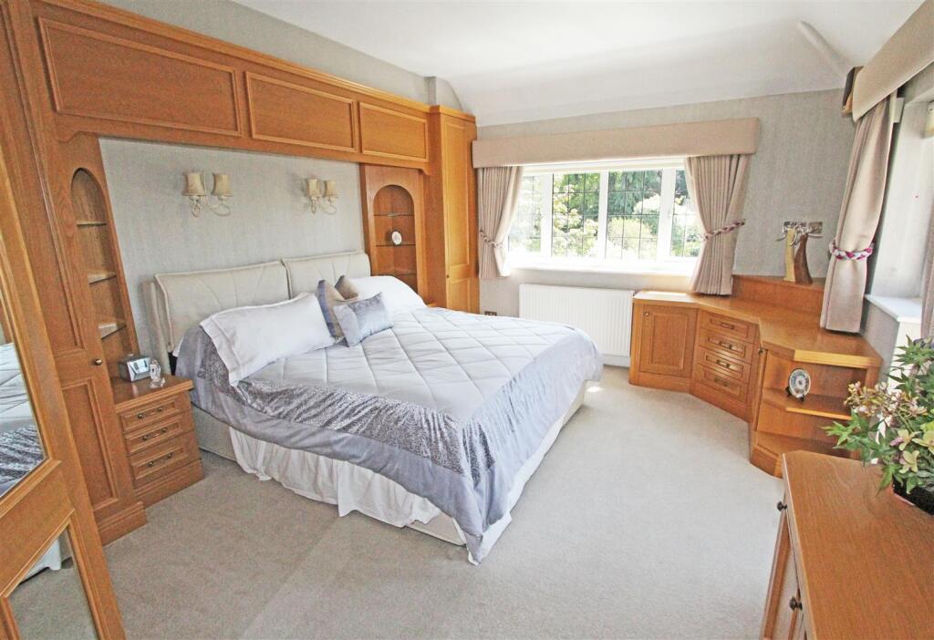 Additional image 18 of Brookmans Avenue, Brookmans Park, Hatfield