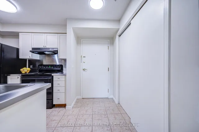 Additional image 5 of 684 Warden Ave Unit 326