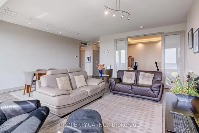 Additional image 5 of 8 Hillcrest Ave Unit PH 201