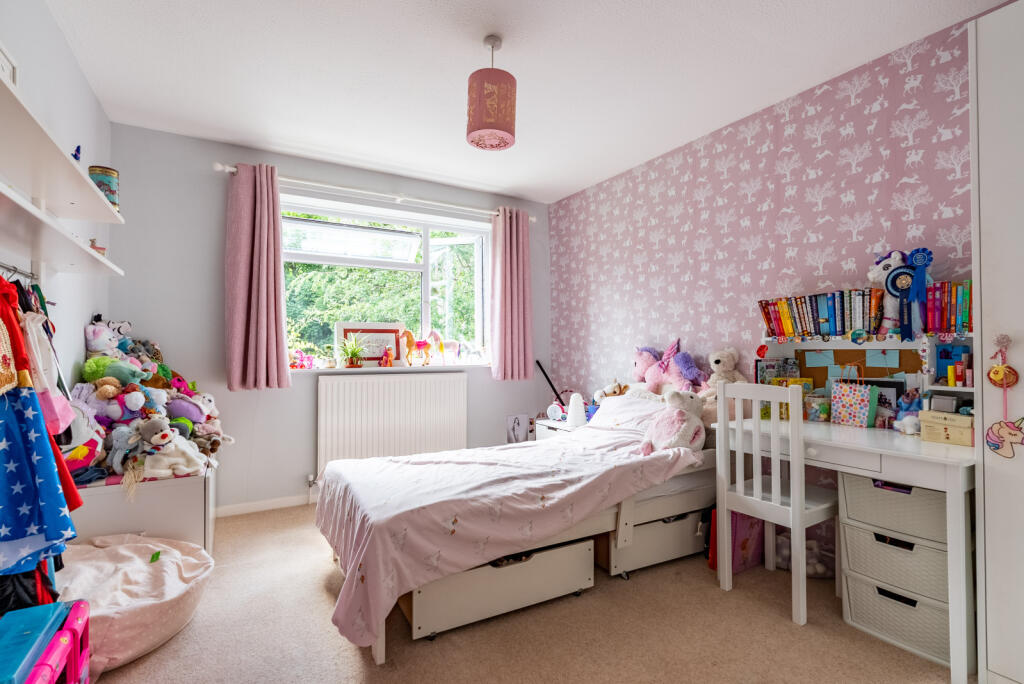 Additional image 7 of Aldwickbury Crescent, Harpenden, Hertfordshire, AL5