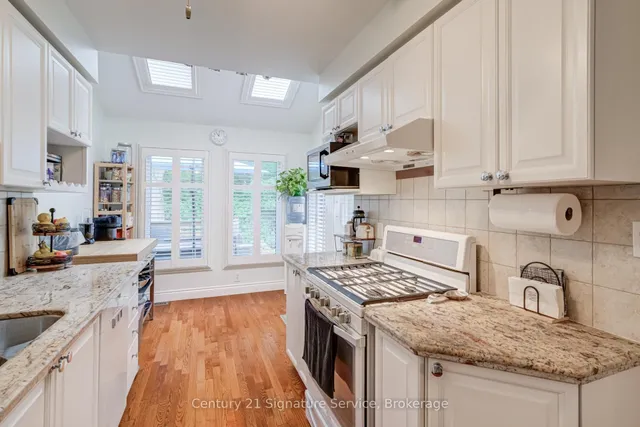 Additional image 12 of 2230 Walkers Line Unit 11