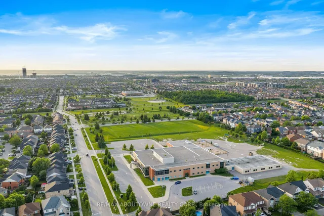 Additional image 41 of 1131 Zimmerman Cres