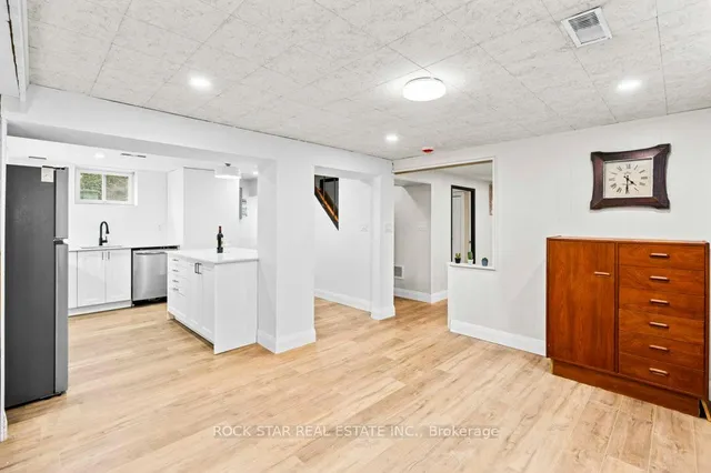 Additional image 25 of 25 Greeningdon Dr