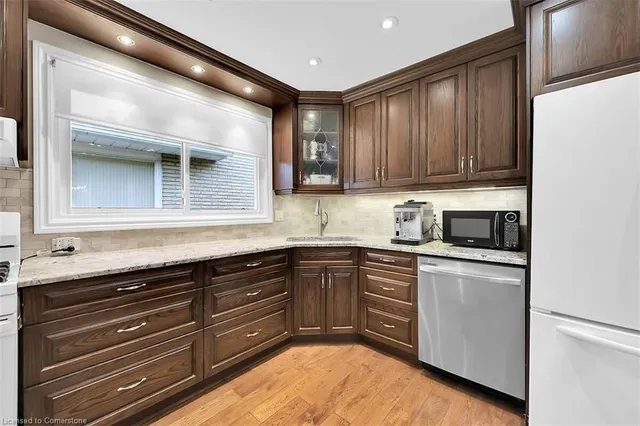 Additional image 11 of 130 Vittorito Ave