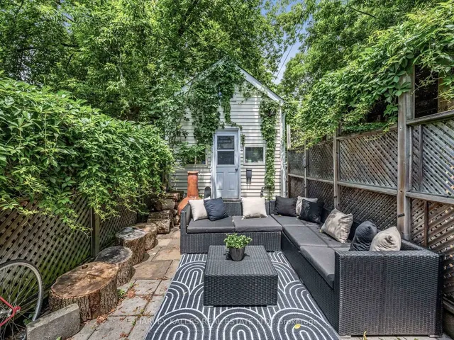 Additional image 32 of 18 Saunders Ave