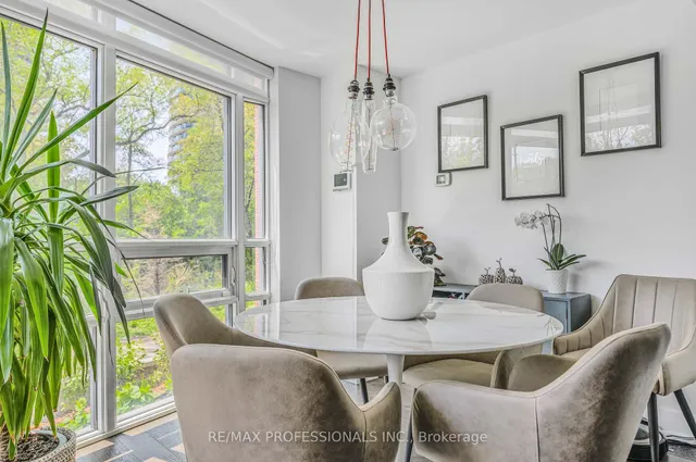 Additional image 42 of 2212 Lake Shore Blvd Unit Th04