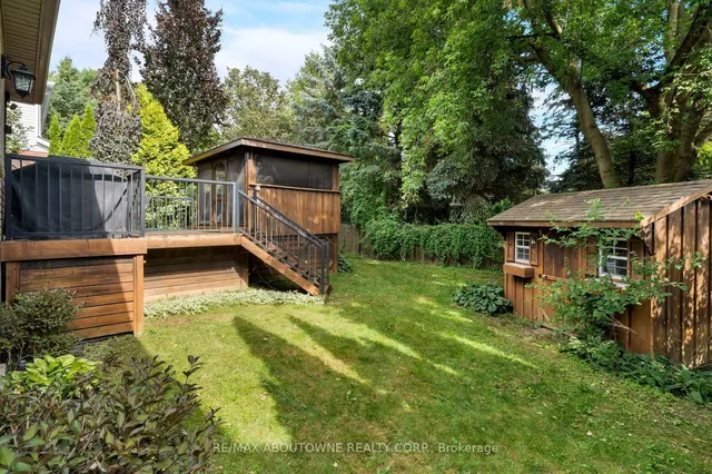 Additional image 44 of 42 Pearwood Crt