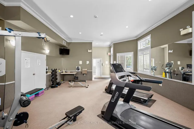 Additional image 30 of 1370 Main St Unit 409