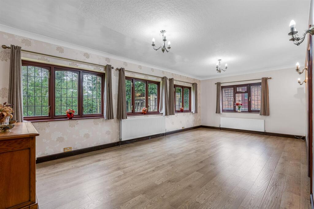 Additional image 10 of Reynards Road, Welwyn