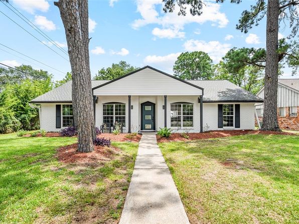10003 Briarwild Ln, Houston, TX 77080