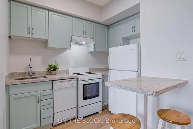 Additional image 6 of 2464 Weston Rd Unit 908