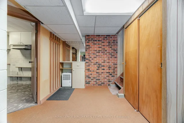 房产图片 34 - 121 Manning Ave