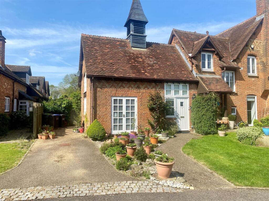 Additional image 2 of Potterells, Station Road, Welham Green