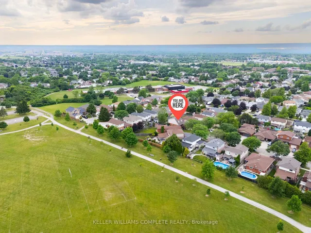 房产图片 31 - 12 Sutton Crt