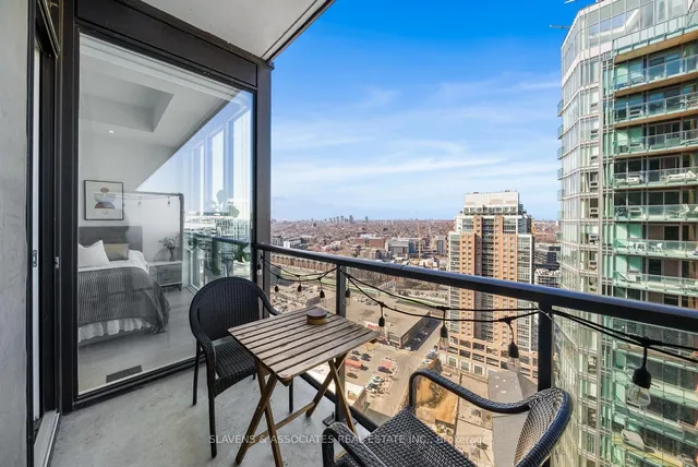 Additional image 19 of 135 East Liberty St Unit 2406