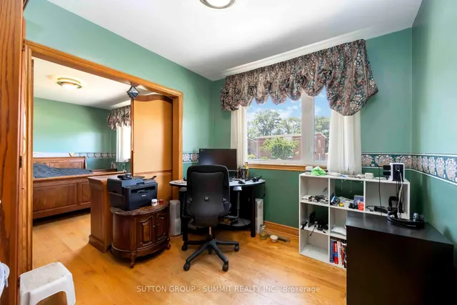 Additional image 21 of 1 DEVERELL Cres