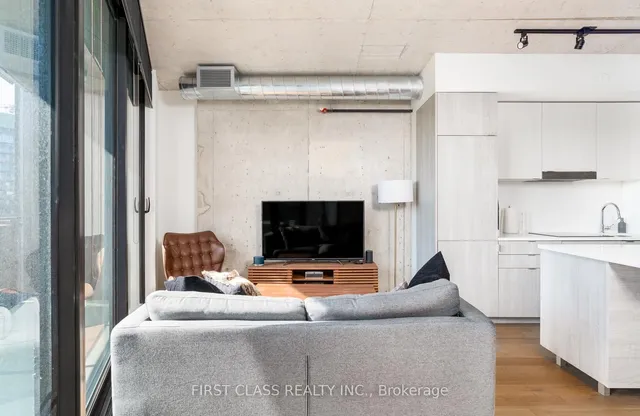 Additional image 13 of 21 Lawren Harris Sq Unit 416