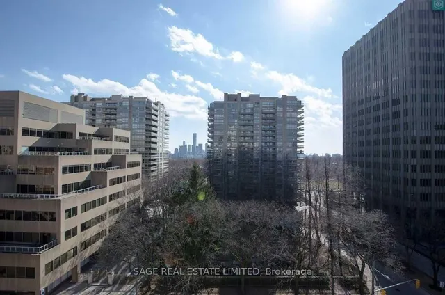 Additional image 9 of 1 Deer Park Cres Unit 803