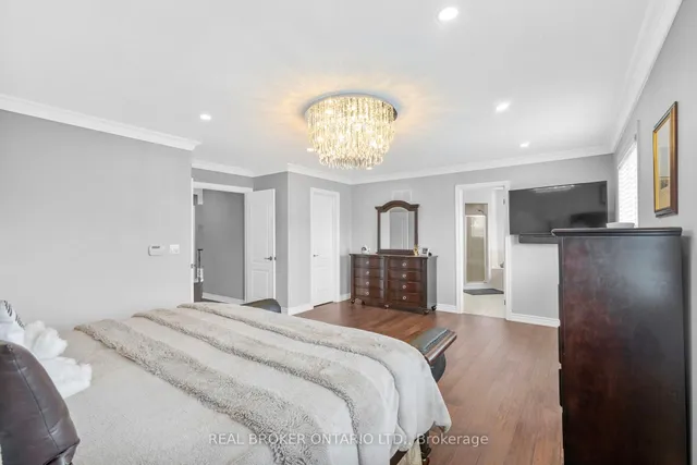 Additional image 19 of 23 Darren Rd