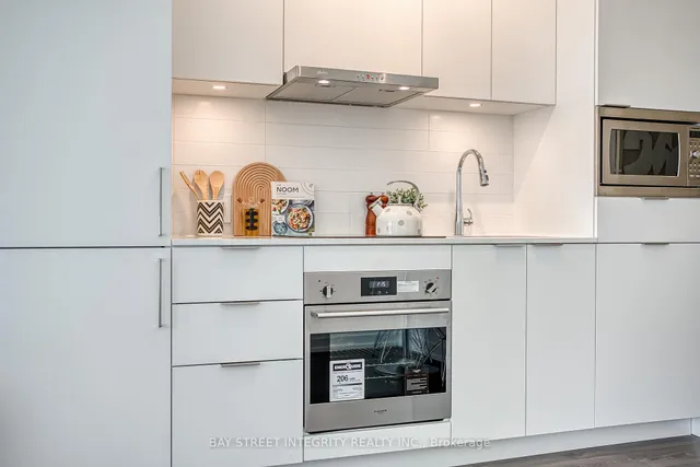 Additional image 15 of 7 Golden Lion Hts Unit N1008