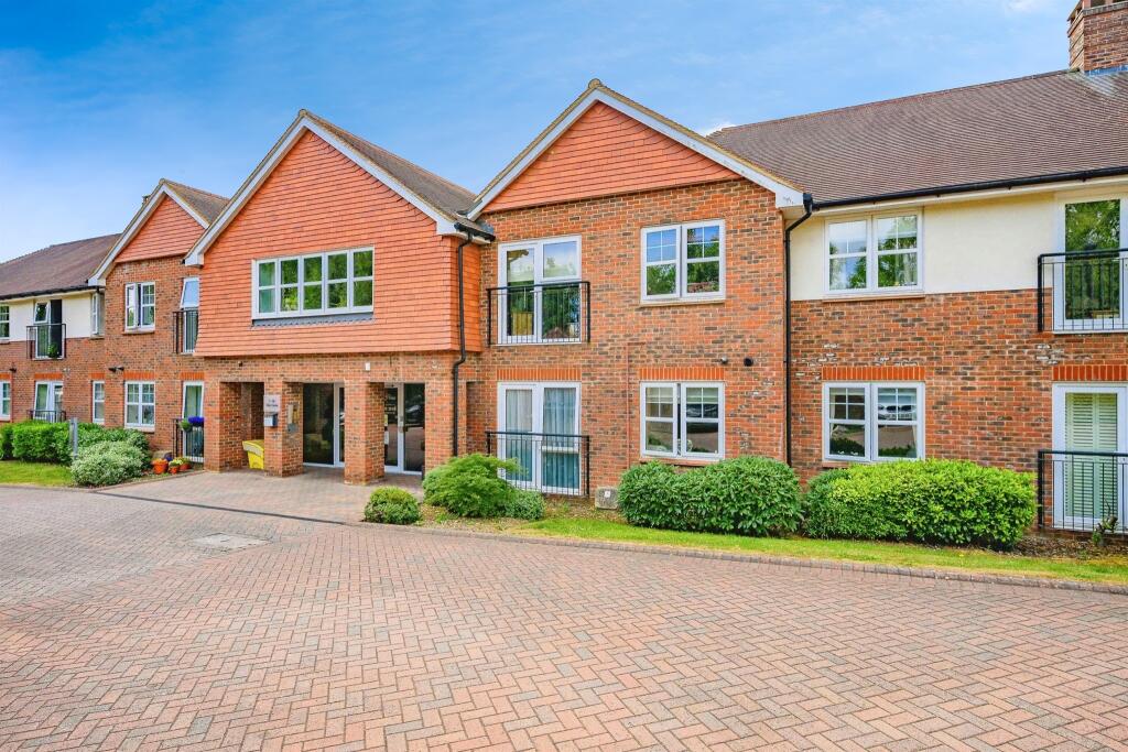 Wordsworth Close, Kings Park, St. Albans