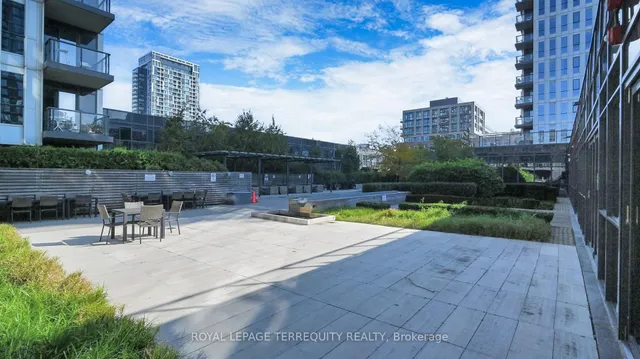 房产图片 44 - 55 Regent Park Blvd 单元415
