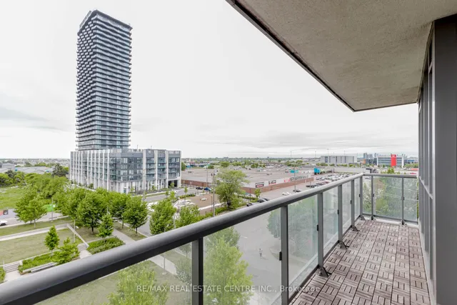 Additional image 31 of 15 Zorra St Unit 506