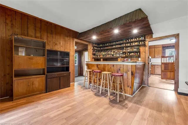 Additional image 4 of 382 Beach Blvd