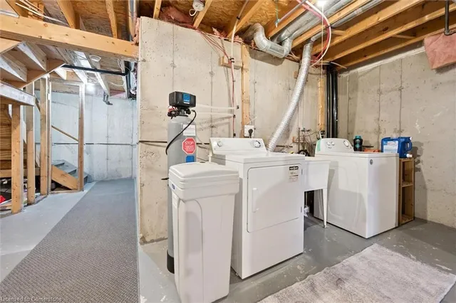 Additional image 33 of 64 Foxglove Cres