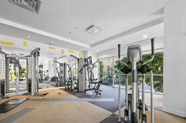 Additional image 23 of 80 Western Battery Rd Unit 222