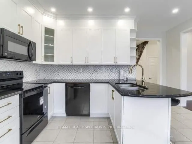 Additional image 19 of 923 Vickerman Way