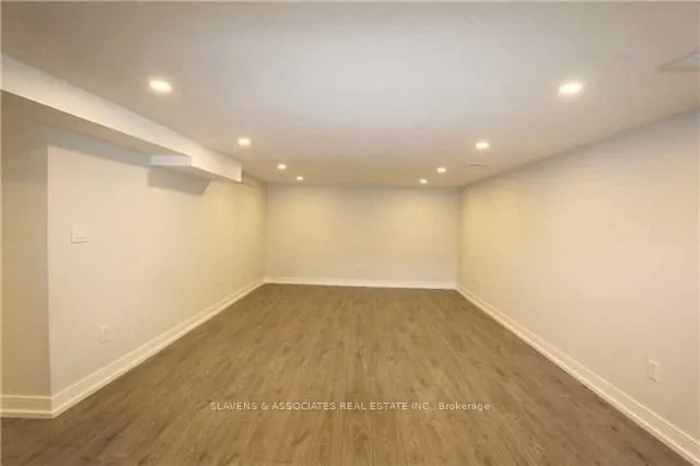 Additional image 18 of 17 Robson Pl