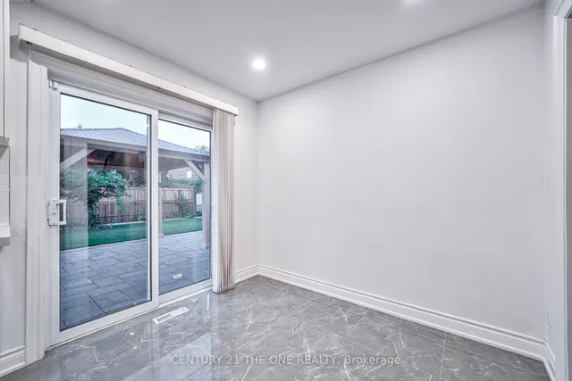 Additional image 15 of 54 Marblemount Cres