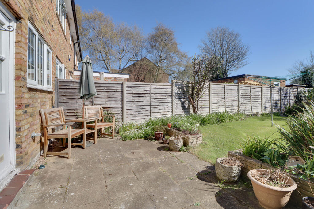 Additional image 5 of The Danes, Park Street, St Albans, AL2